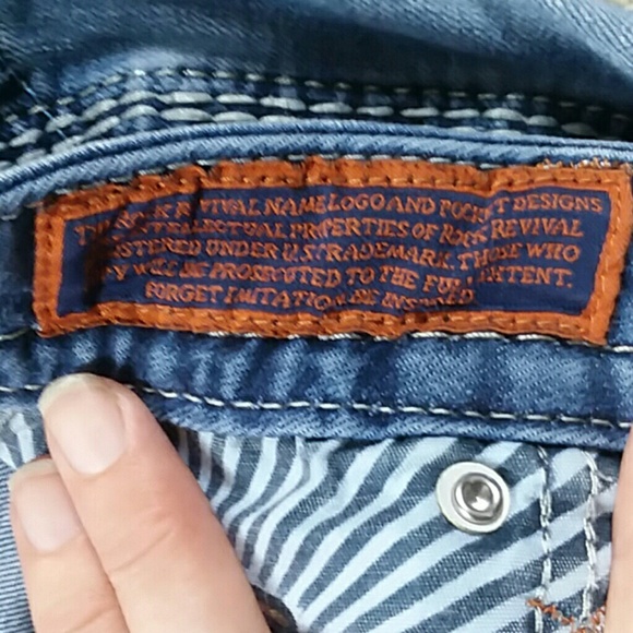 Jeans - Picture 3 of 5